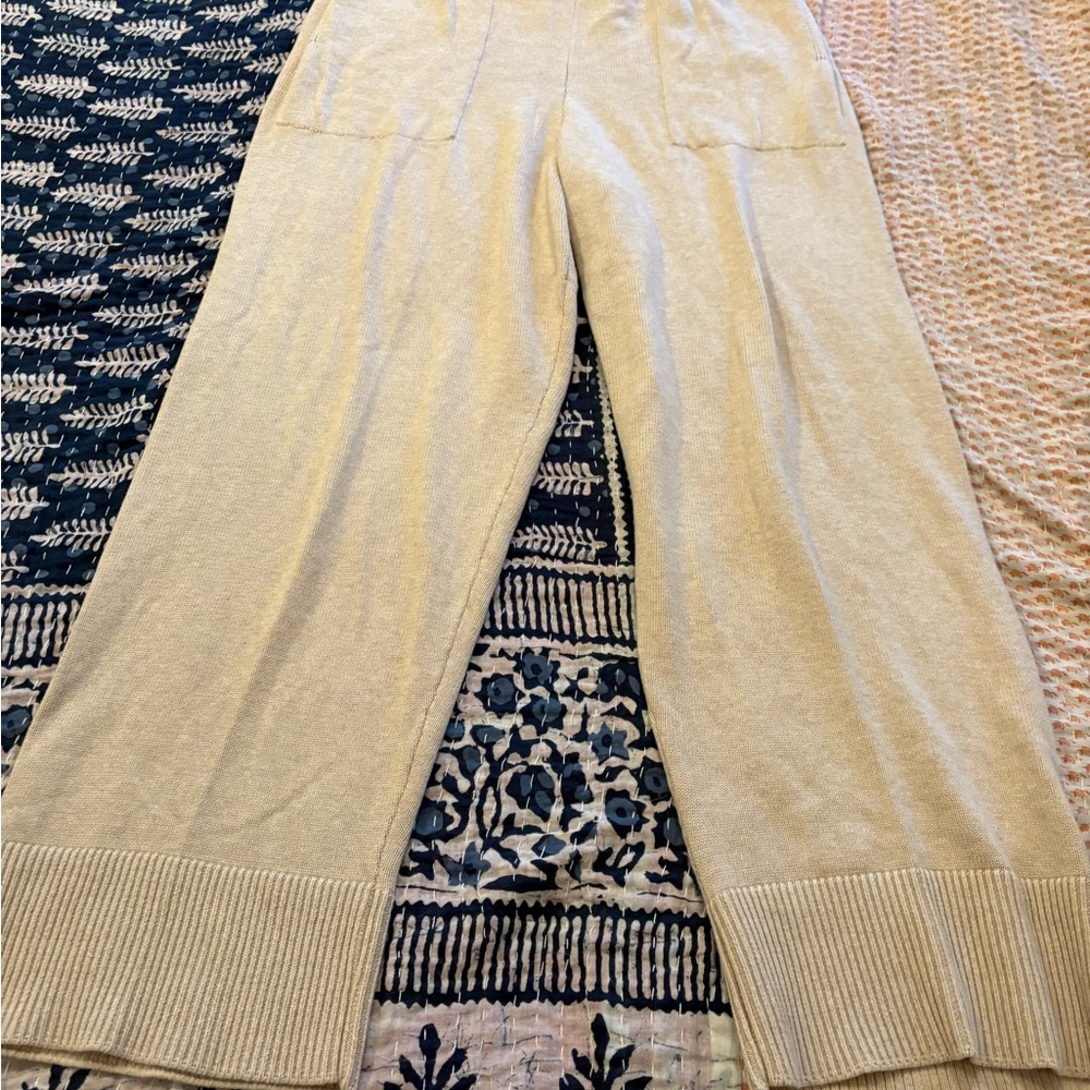 NWOT Free People Beach Solar Set   Sweater cardigan and Sweater Pants - Picture 14 of 14